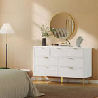 Commode 7 tiroirs cannelés pour chambre à coucher, chiffonnier haut et moderne avec poignée en métal et profil incurvé, organiseur de tiroirs en bois