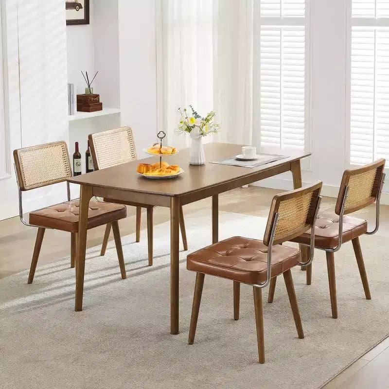 Chaises de salle à manger modernes avec dossier en rotin naturel tressé à la main et assise rembourrée, parfaites pour la cuisine et la salle à manger